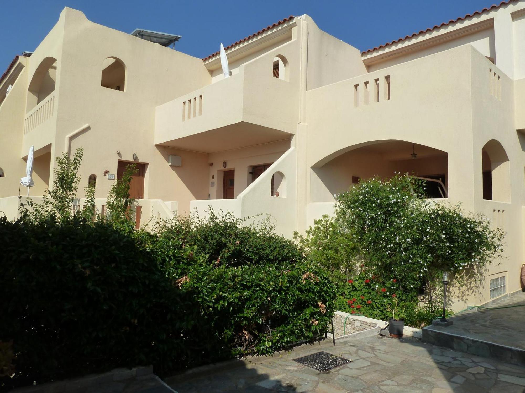 Milia Bay Hotel Apartments Kamer foto